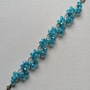 Teng Yue Bracelet Premium Cut Light Blue Faceted Crystal Elegant Chic